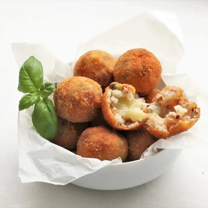 Arancini Beef Ragu’ & Mozzarella, 3kg, 100 pcs per box - 30 grams each